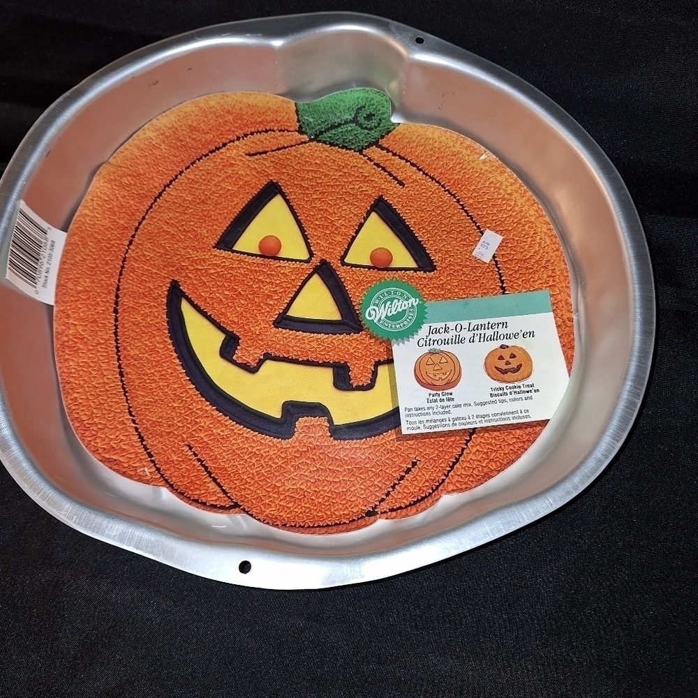 Wilton Pumpkin Cake Pan Vintage Halloween New